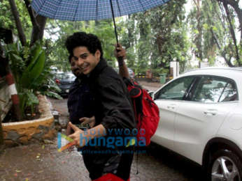 Photos: Ishaan Khatter snapped at the gym in Bandra