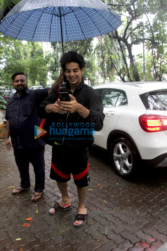 photos ishaan khatter snapped at the gym in bandra 6
