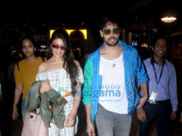 Photos: Jacqueline Fernandez, Sidharth Malhotra and Parineeti Chopra snapped at the airport