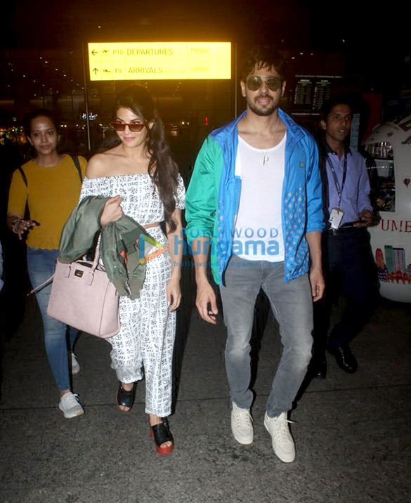 photos jacqueline fernandez and sidharth malhotra snapped at the airport 4
