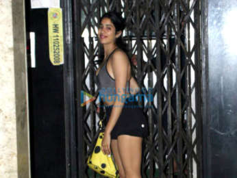 Photos Janhvi Kapoor spotted at the Pilates gym (1)