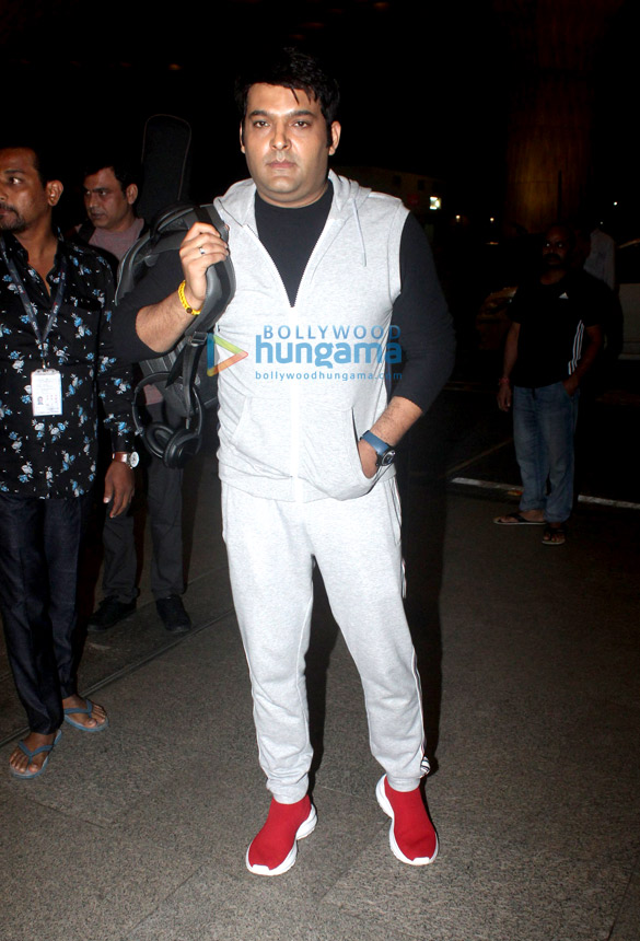photos kapil sharma and vidyut jammwal snapped at the airport 3