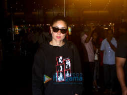 Photos: Kareena Kapoor Khan, Sonali Bendre, Goldie Behl and others snapped at the airport