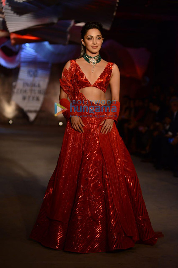 photos kiara advani snapped walking the ramp for designer amit aggarwal at the india couture week in delhi 1