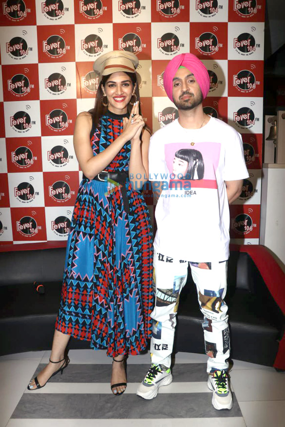 Photos: Kriti Sanon and Diljit Dosanjh grace the song launch of ‘Sachiya Mohabbatan’ from their film ‘Arjun Patiala’ Photos: Kriti Sanon and Diljit Dosanjh grace the song launch of ‘Sachiya Mohabbatan’ from their film ‘Arjun Patiala’