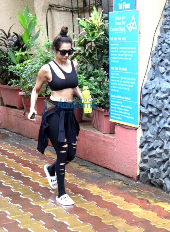 photos malaika arora spotted at diva yoga 3