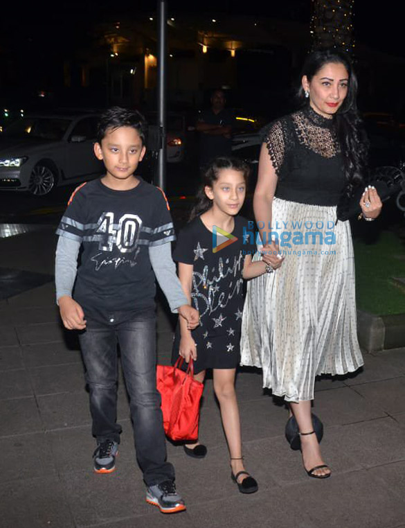 photos manyata dutt spotted with her kids at yauatcha in bkc 1 2