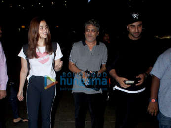 Photos: Ranbir Kapoor, Alia Bhatt, Nora Fatehi and Sophie Choudry snapped at the airport last night