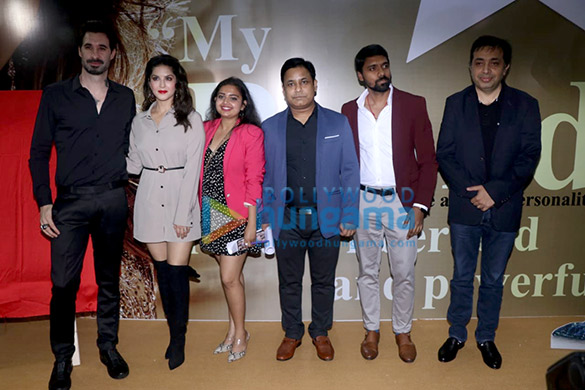 photos sunny leone graces the launch of the india licensing expo
