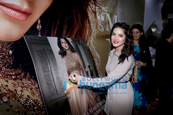 photos sunny leone graces the launch of the india licensing expo 4