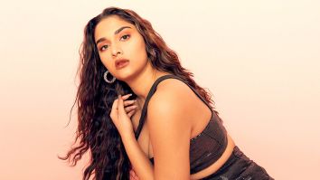 Celebrity wallpaper of Saiee Manjrekar