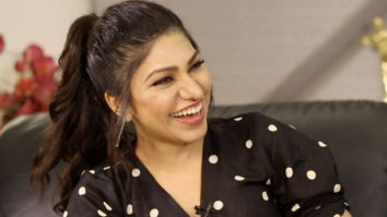 Tulsi Kumar: SRK or Salman? | Sonu Nigam or Arijit Singh? | Amitabh, Madhuri | Rapid Fire