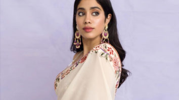 Janhvi Kapoor proves that beauty lies in simplicity as she dons an elegant Tarun Tahiliani saree