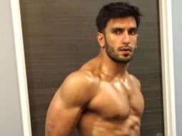 HOTNESS! Ranveer Singh flaunts his chiselled physique in this shirtless photo
