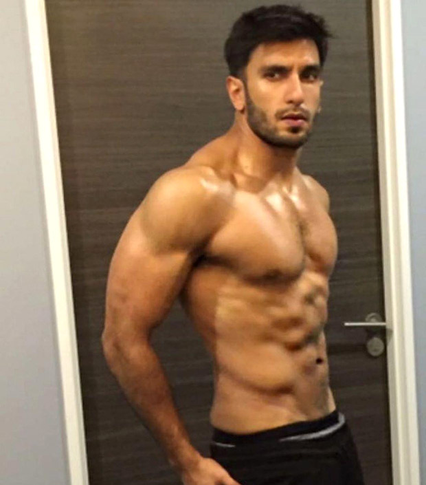 HOTNESS! Ranveer Singh flaunts his chiselled physique in this shirtless photo