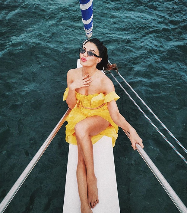 Jacqueline Fernandez stuns in a yellow off-shoulder dress during her birthday trip on a yacht in Sri Lanka Jacqueline Fernandez stuns in a yellow off-shoulder dress during her birthday trip on a yacht in Sri Lanka