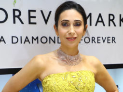 Karisma Kapoor graces an event for Om Jewellers