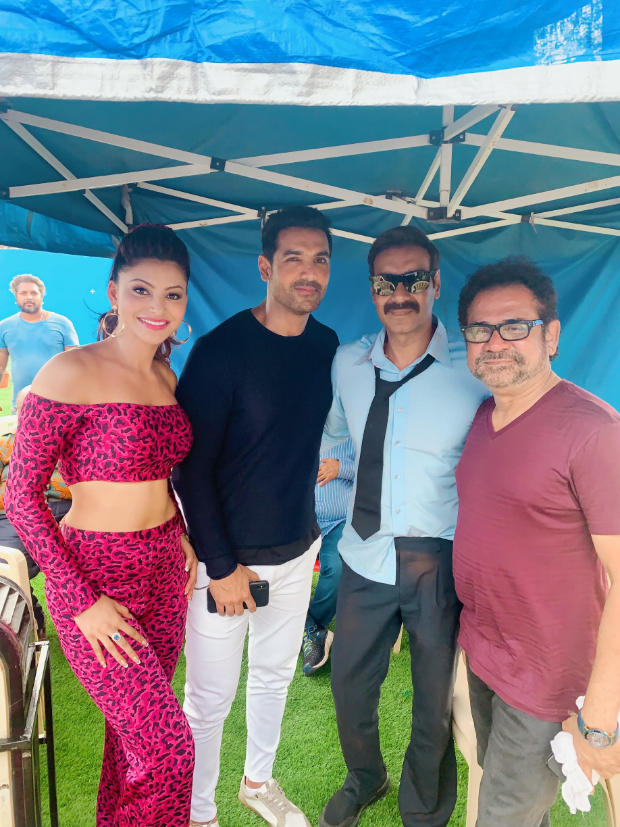 PHOTOS: Urvashi Rautela’s teatime with Ajay Devgn and John Abraham on the sets of Anees Bazmee's Pagalpanti