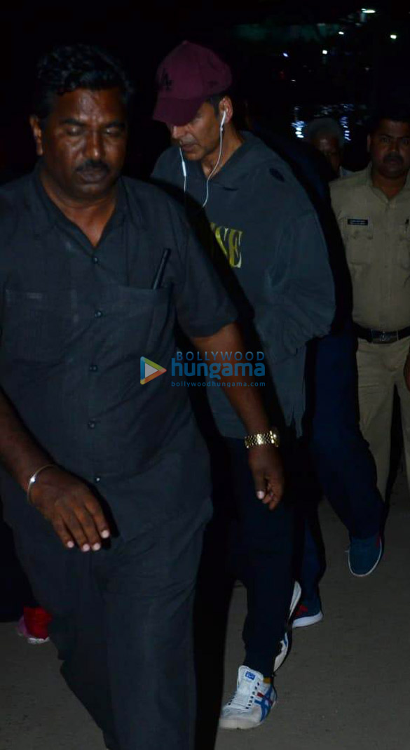 Photos: Akshay Kumar and Kiara Advani snapped at the Madh Jetty