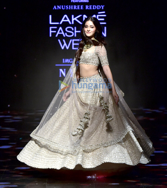 photos ananya panday chunky panday and others walk the ramp as show stoppers at lakme fashion week 2019 day 4 6