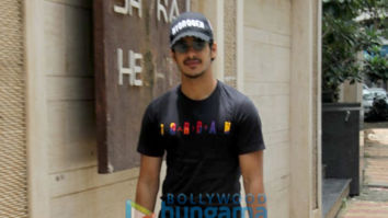 Photos: Ishaan Khatter and Khushi Kapoor spotted Manish Malhotra’s office in Bandra