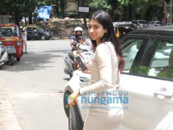 Photos: Ishaan Khatter And Khushi Kapoor spotted Manish Malhotra's office in Bandra