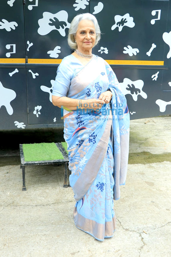 photos kareena kapoor khan waheeda rehman asha parekh and others snapped on sets of dance india dance 6