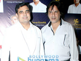 Photos: Rahul Roy, Karanvir Bohra, Dheeraj Kumar and others attended Pandit Pawan Kaushik's birthday bash