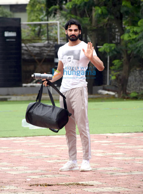 photos ranbir kapoor dino morea abhishek bachchan and others snapped at all stars football match 4