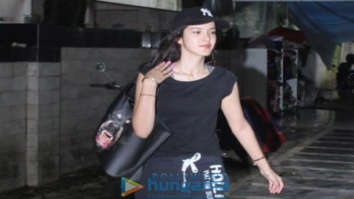 Photos: Shanaya Kapoor spotted in Bandra