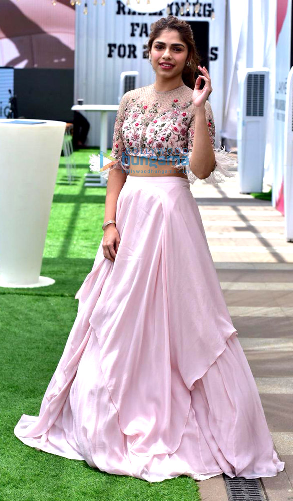 photos sharmin sehgal snapped at lakme fashion week 2019 4