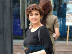 Photos: Sonali Bendre, Gayatri Joshi, Sussanne Khan and others spotted at Yauatcha in BKC