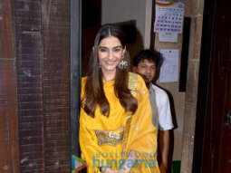 Photos: Sonam Kapoor Ahuja, Arjun Kapoor, Mohit Marwah, Anshula Kapoor and Rhea Kapoor snapped celebrating Rakshabandhan