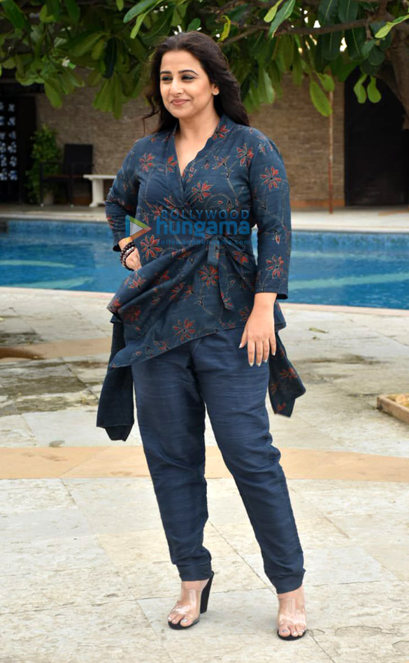 photos taapsee pannu kirti kulhari and others snapped during mission mangal promotions in juhu 01