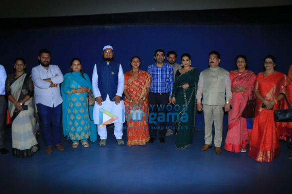 Photos: Vidya Balan snapped at Plaza cinema in Dadar