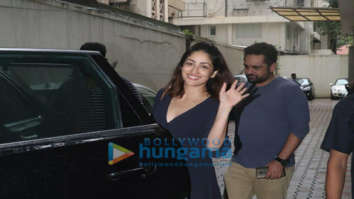 Photos: Yami Gautam snapped at Tips office in Khar