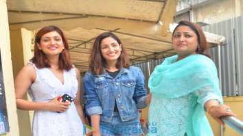 Photos: Yami Gautam snapped with family at PVR, Juhu