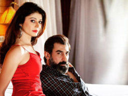 Pooja Batra flaunts toned BIKINI body in her latest picture with husband Nawab Shah