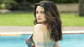 Celeb Photos Of Riya Sen