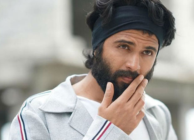 Vijay Deverakonda turns producer, announces title of the film with a video
