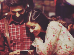 Kartik Aaryan and Ananya Panday celebrate as they wrap the shoot for Pati Patni Aur Woh
