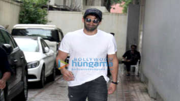 Photos: Aditya Roy Kapur spotted at Vishesh Films’ office