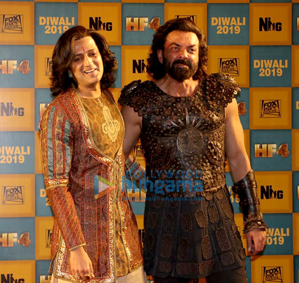 photos akshay kumar bobby deol riteish deshmukh kriti sanon pooja hegde and kriti kharbanda grace the trailer launch of housefull 41 5