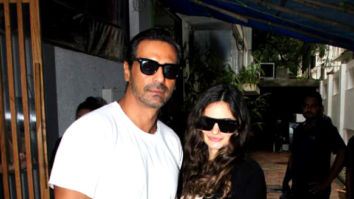 Photos: Arjun Rampal spotted with family at izumi bandra