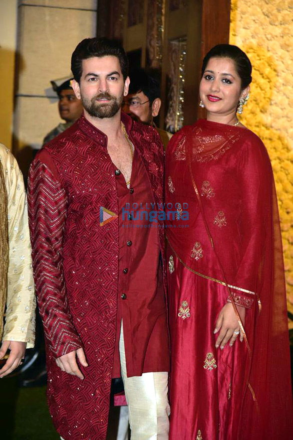 photos celebs grace anil ambanis residence for ganesh chaturthi celebration5 15
