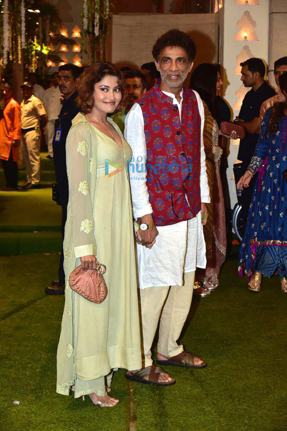 photos celebs grace anil ambanis residence for ganesh chaturthi celebration5 2