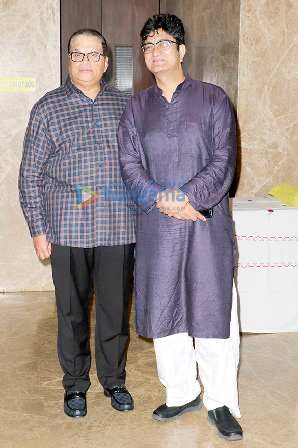 photos celebs grace ramesh s tauranis musical get together party at his house 9