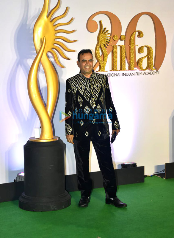 photos celebs grace the green carpet of iifa rocks 2019 9