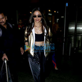 Photos: Deepika Padukone and Kangana Ranaut snapped at the airport