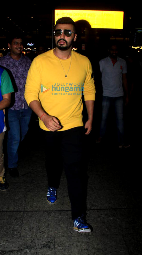 photos kangana ranaut rakul preet singh arjun kapoor and others snapped at the airport 3